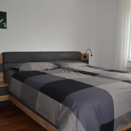 Bauer Apartment